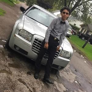 Meet your Posher, Loranzo